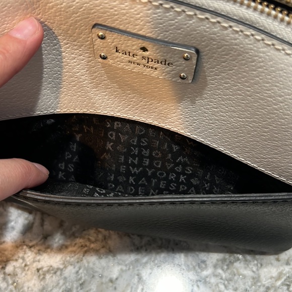 Kate Spade Crossbody - Picture 7 of 10